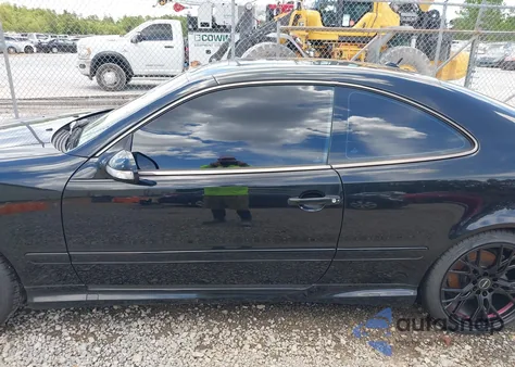 2002 Mercedes-Benz Clk 430 z USA, uszkodzony, nr VIN WDBLJ70G32T110122